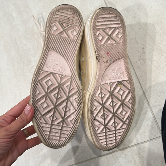 Chuck Taylor All Star Lift Sneaker in Oat Milk & Natural Ivory - Picture 5 of 6